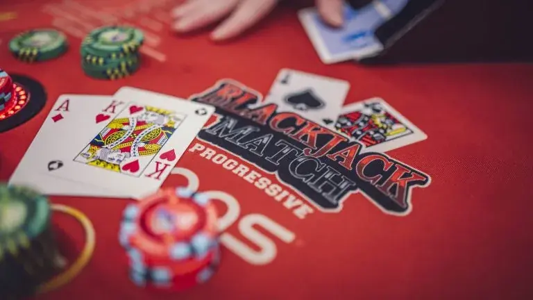 Twin casino blackjack